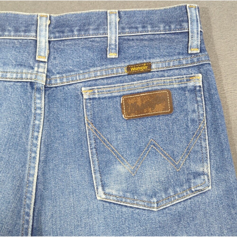 Wrangler Jeans Men's 34x36 Fits 32x35 Blue Bootcut Slim Fit 935NAV Cowboy Cut